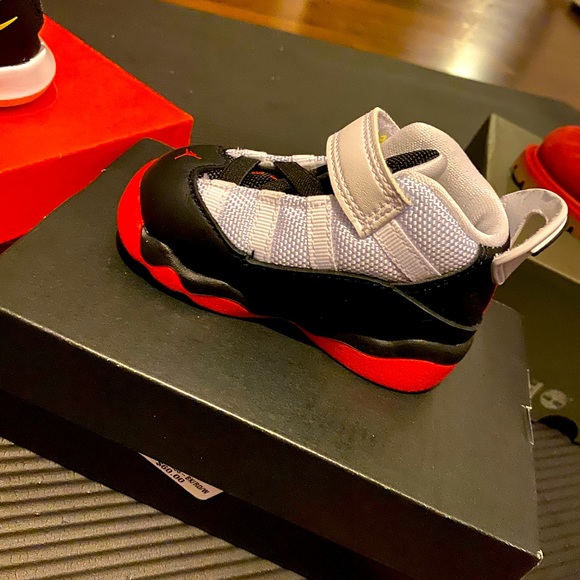 Jordan’s - Picture 1 of 1